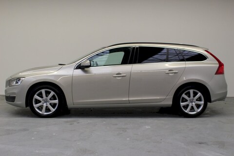 Volvo V60 T3 Polar+