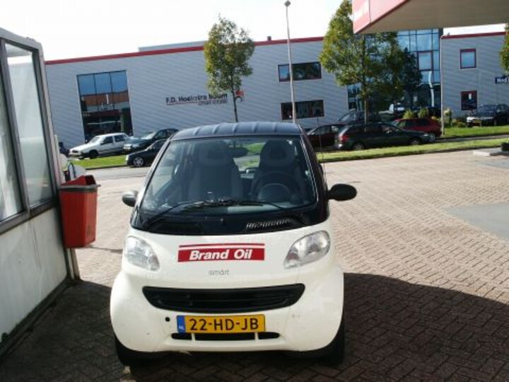 Smart city-coupé smart & pure cdi