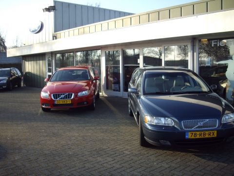 Volvo V70 2.5T Kinetic (2009)