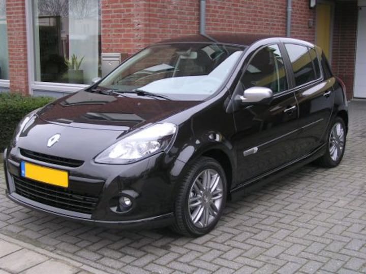 Renault Clio 1.6 16V 128 GT (2010)