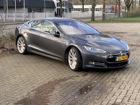 Tesla Model S P85D