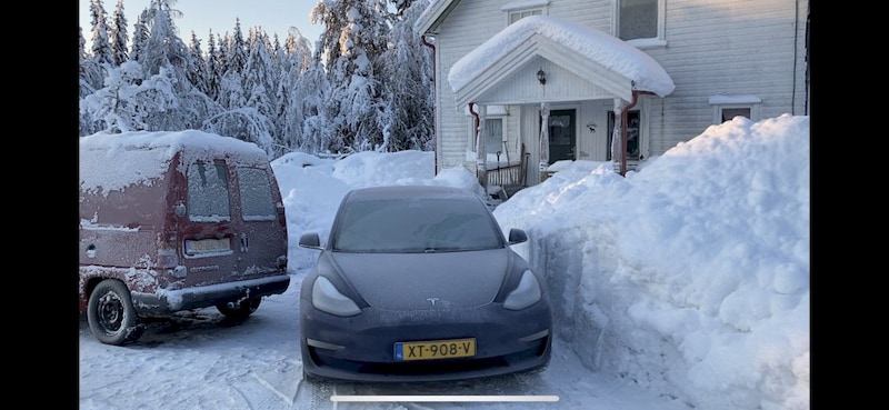 Tesla Model 3 Long Range AWD (2019)