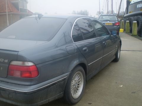 BMW 530d Executive (1999)