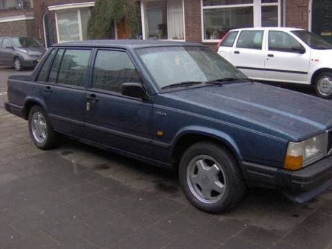 Volvo 740 GL 2.3 (1989)