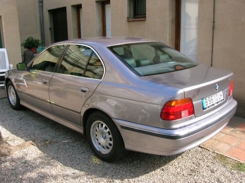 BMW 528i Executive (1998)