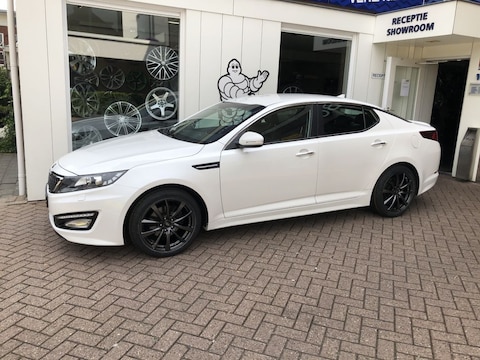 Kia Optima 2.0 CVVT Hybrid Super Pack