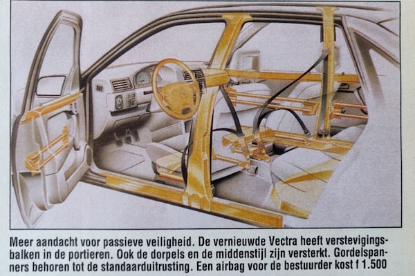 Opel Vectra (1993)