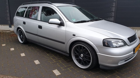 Opel Astra Stationwagon 1.6i-16V Pearl