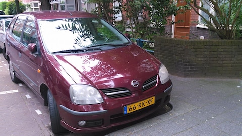 Nissan Almera Tino 2.2 dCi 112pk Acenta