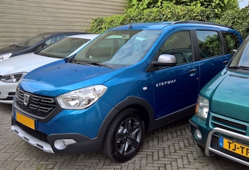 Dacia Lodgy dCi 110 Stepway 7P (2017)