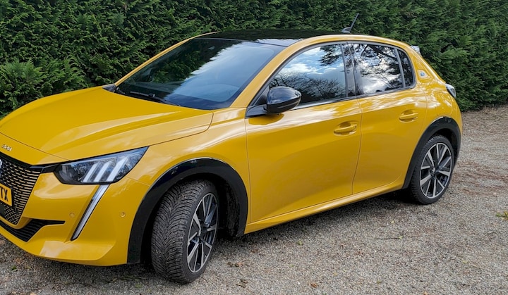 Peugeot e-208 GT Pack EV 50kWh 136 (2021)