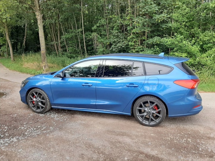 Ford Focus Wagon 2.3 EcoBoost ST-3 (2020)