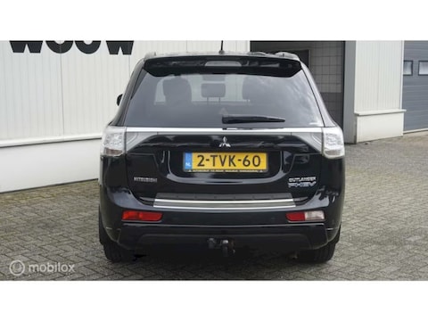 Mitsubishi Outlander PHEV Instyle+