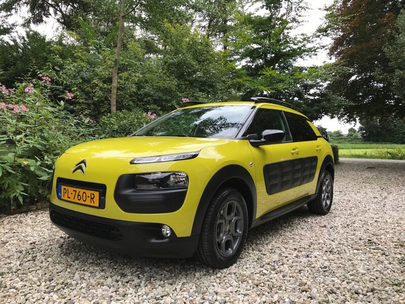 Citroën C4 Cactus PureTech 82 Shine (2017)
