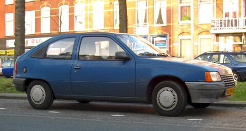 Opel Kadett 1.2 S LS