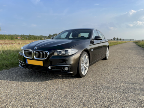 BMW 528i Luxury Edition