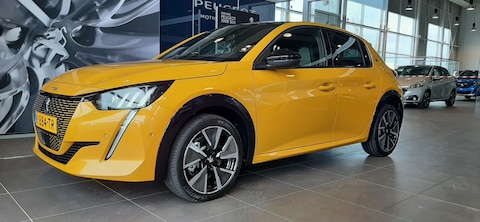 Peugeot e-208 GT Pack EV 50kWh 136
