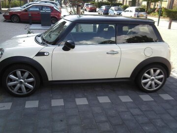 Mini Cooper (2008)