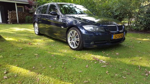 BMW 330d Touring Dynamic Executive