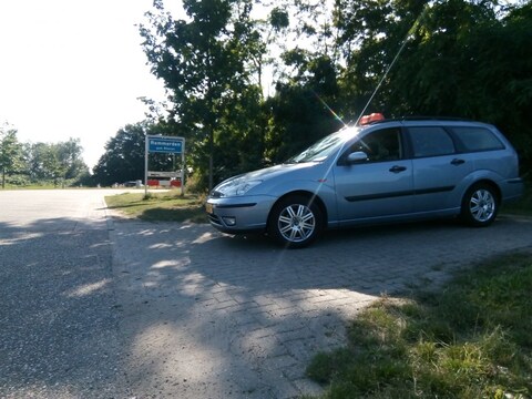 Ford Focus Wagon 1.6 16V Cool Edition