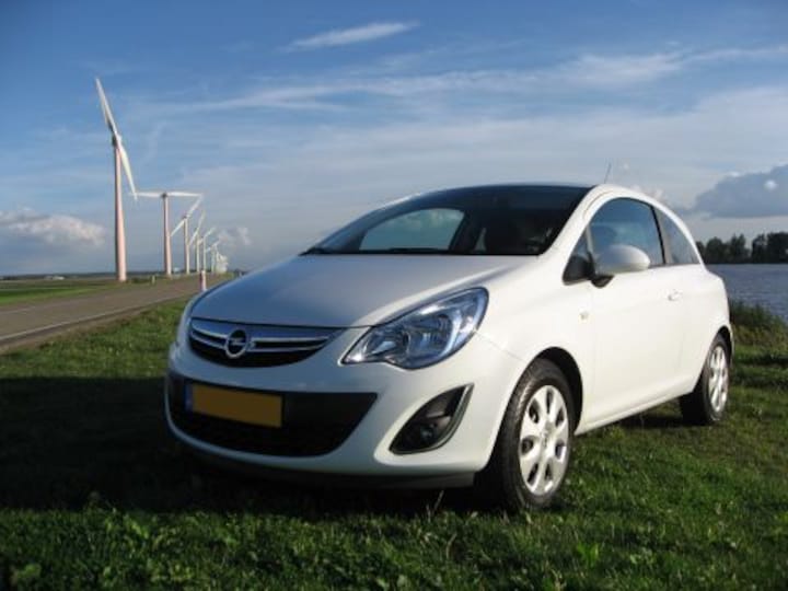 Opel Corsa 1.2 Anniversary Edition (2012)