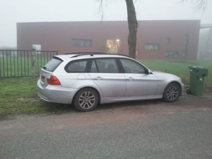 BMW 320d Touring Executive (2006)