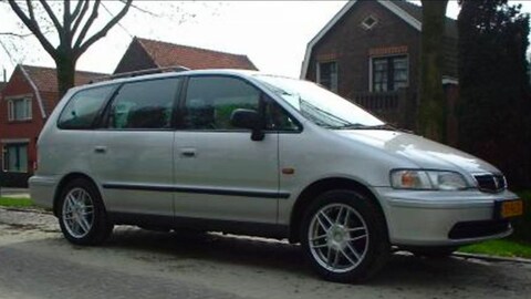 Honda Shuttle 2.3i LS