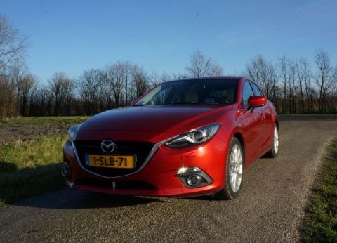 Mazda 3 SkyActiv-G 2.0 120 GT-M (2013)