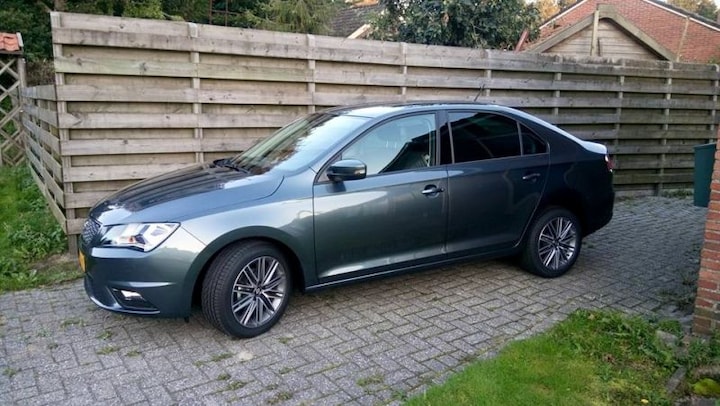 Seat Toledo 1.4 TDI Style Connect (2015)