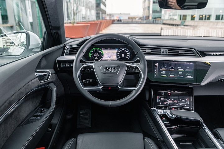 Audi E-tron Sportback - Jaguar I-Pace