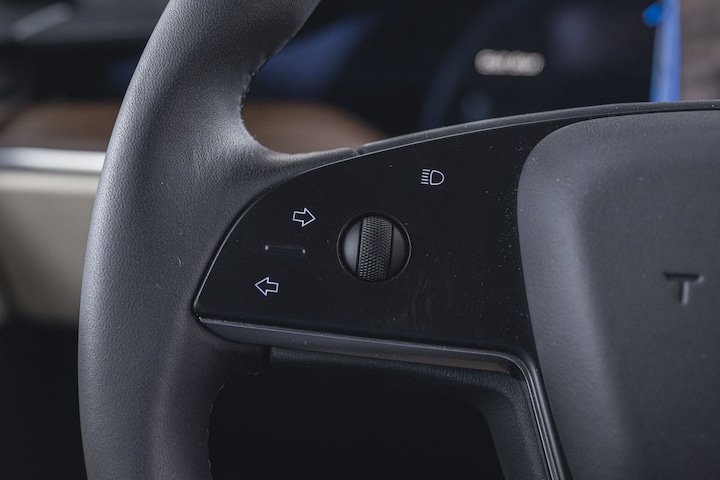 Tesla Model S Long Range (2023)
