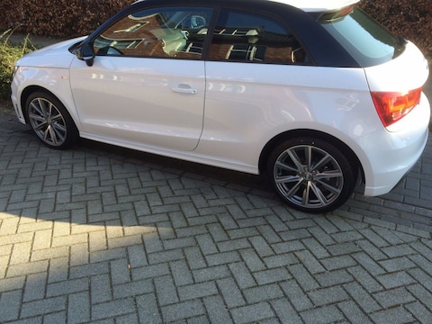Audi A1 1.2 TFSI Attraction