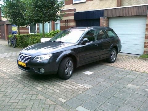 Subaru Outback 2.5i Exclusive (2009)
