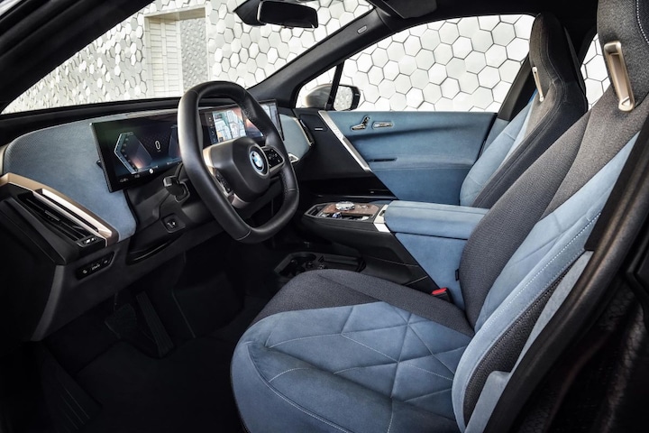 896yx4abupi4.jpg