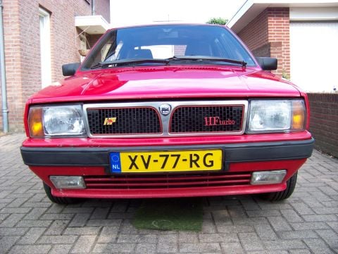Lancia Delta HF Turbo (1989)