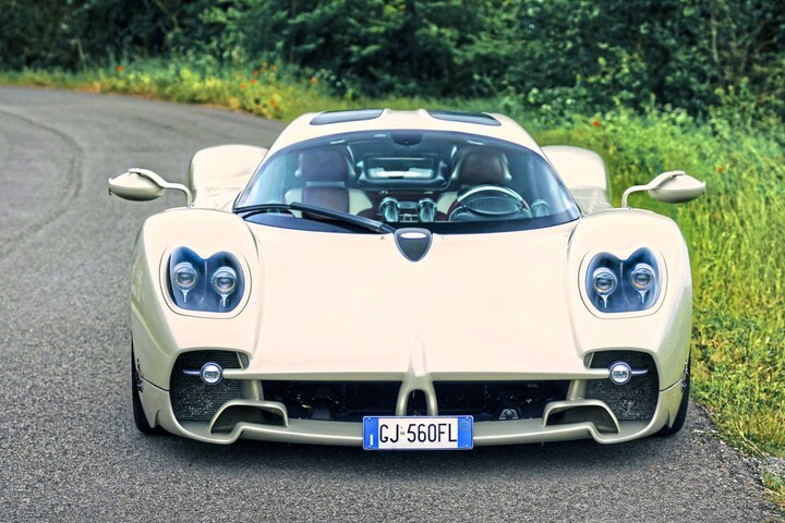 Pagani Utopia