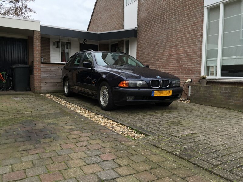 BMW 523i touring Executive (1998)