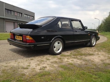 Saab 900i 16 (1989)