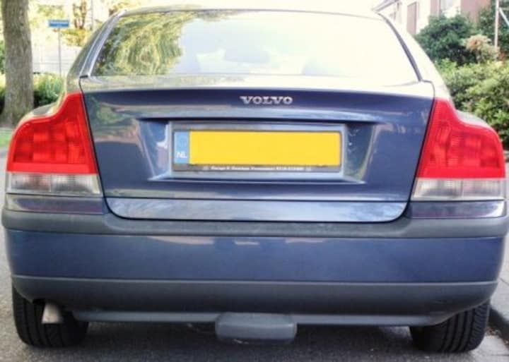 Volvo S60 2.4 D5 Edition (2003)