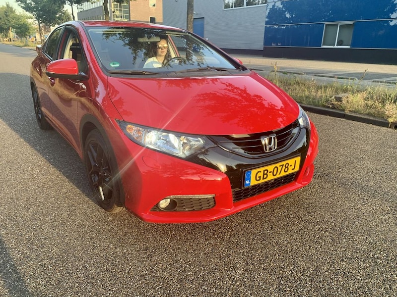 Honda Civic 1.8 Sport (2015)