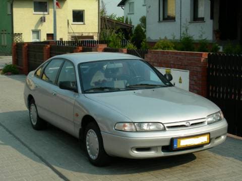 Mazda 626 1.8i LX (1993)