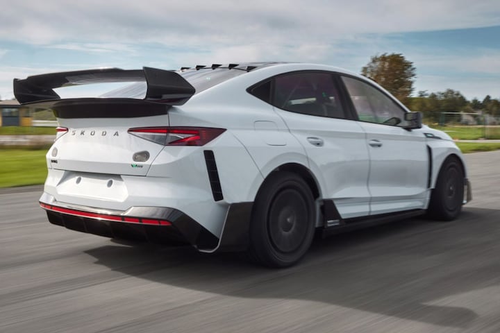 Skoda Enyaq RS Race