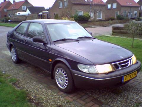 Saab 900 2.0i Coupé (1996)