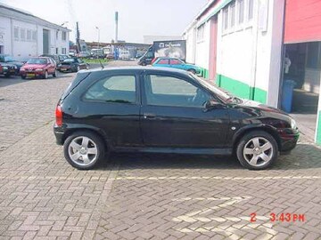 Opel Corsa 1.4i-16V Sport (1999)