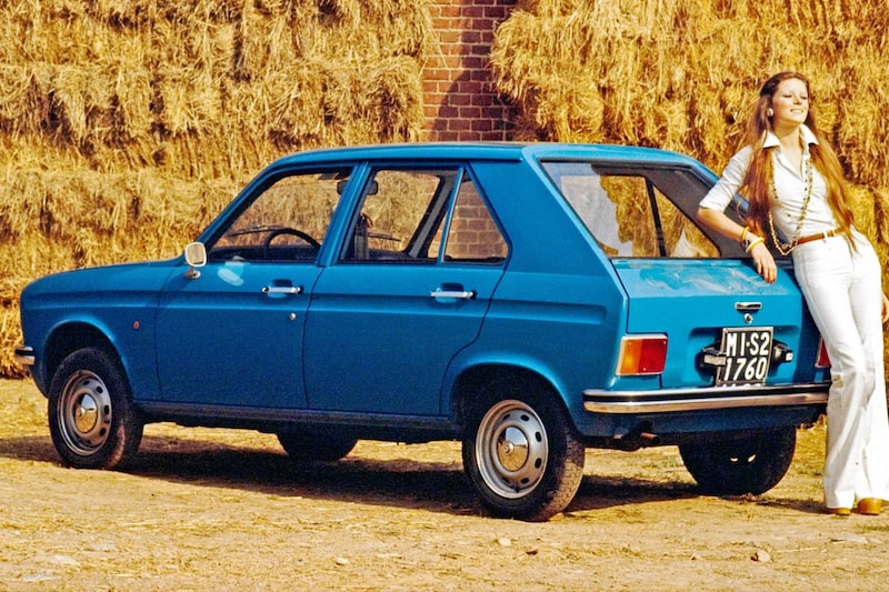 These cars were already available as four-doors when that was still special These cars were already available as four-doors when that was still special