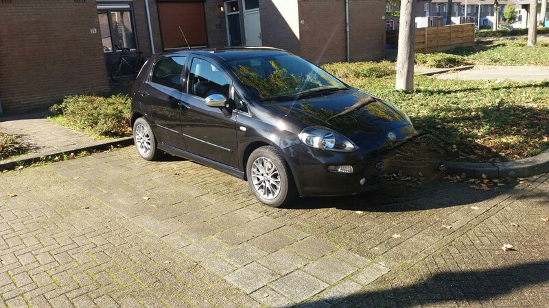 Fiat Punto 1.3 MultiJet 16v Easy (2012)