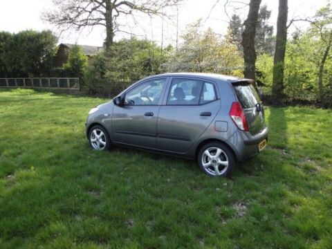 Hyundai i10 1.25i ActiveVersion (2010)