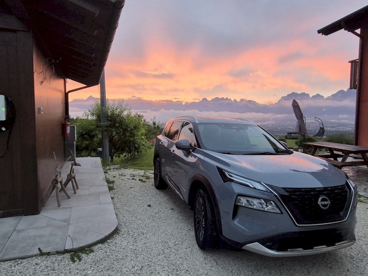 Nissan X-Trail e-4ORCE 4WD Tekna Plus (2024)