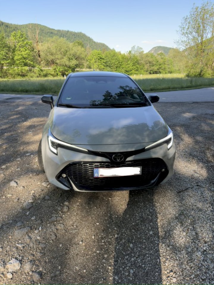 Toyota Corolla Hybrid 140 GR Sport (2025)