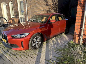 BMW i4 eDrive40 (2022)